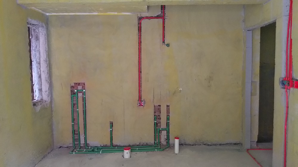 冰箱摆放在厨房，客厅还是餐厅？